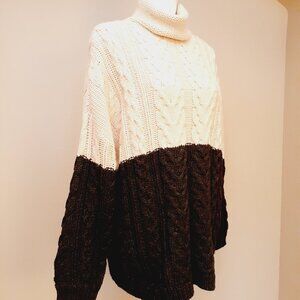 Eggie Block Oversized Sweater